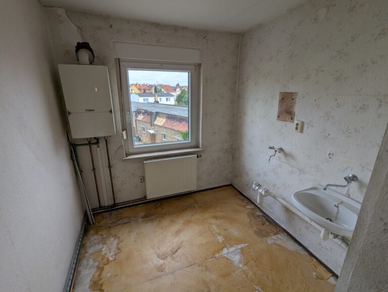 338fef4b-8b78-4a6b-9422-d27474559534