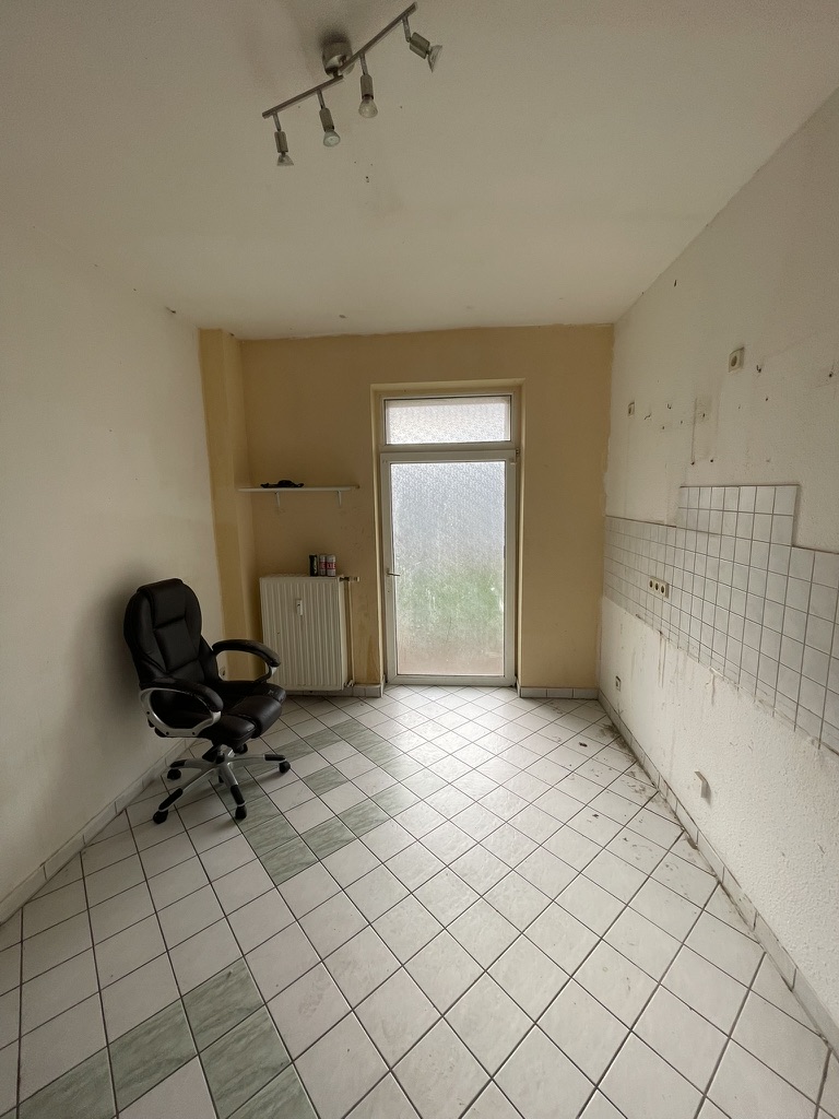 385bc174-9cc4-4dff-8eed-ad19afb48350