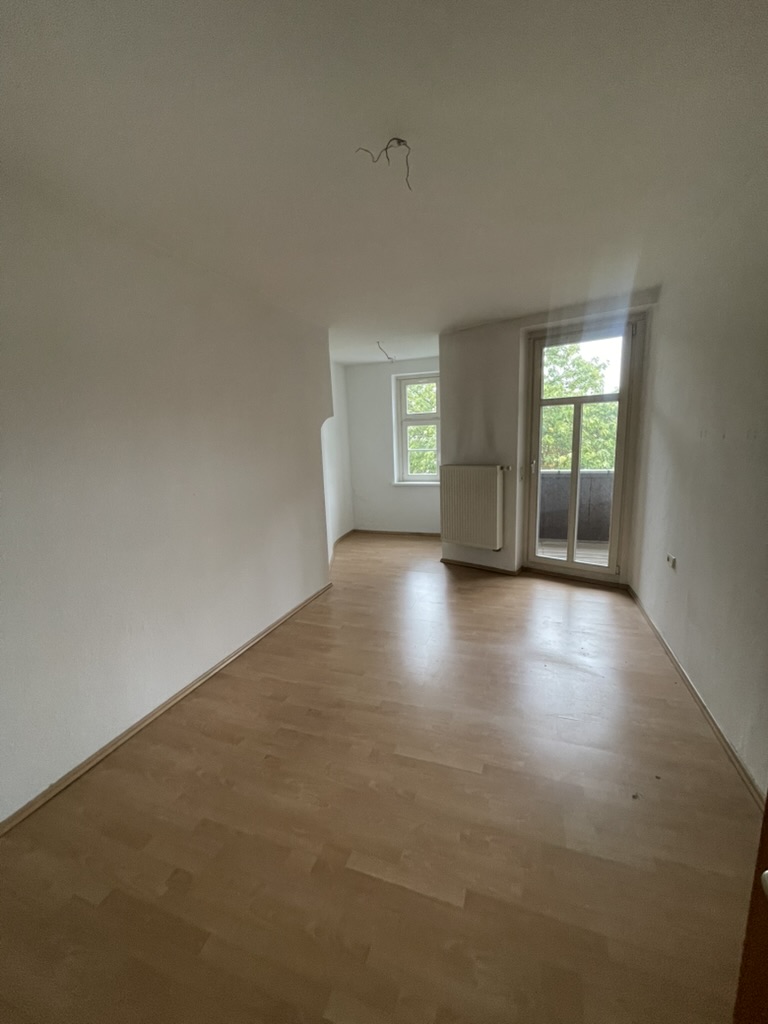 f8637678-ec23-4f21-886f-835eb0f28e3e